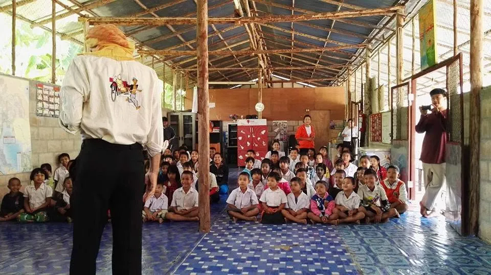 Dancing Magic Show — écoles birmanes (Frontière birmane)
